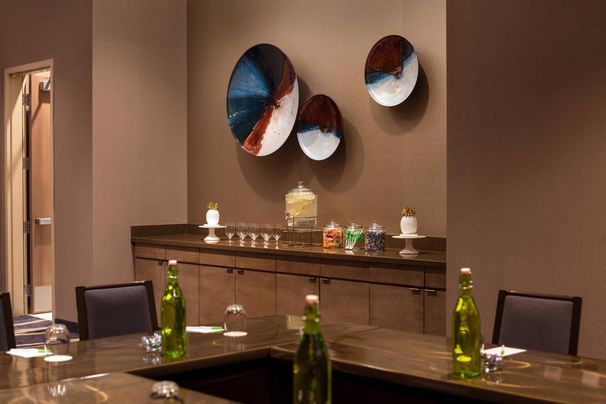 Courtyard By Marriott Phoenix Downtown Экстерьер фото