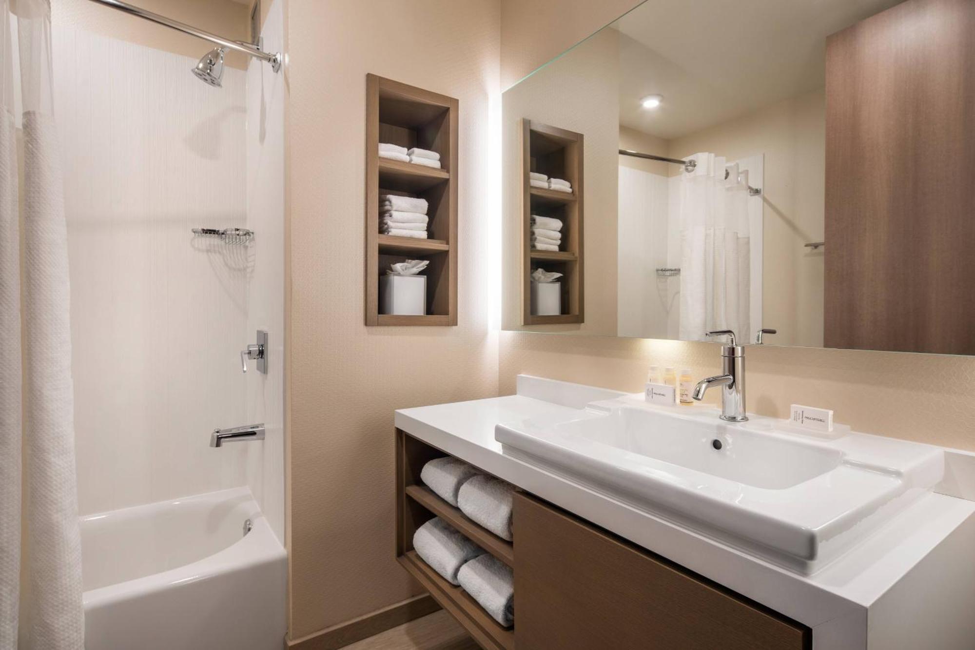 Courtyard By Marriott Phoenix Downtown Экстерьер фото