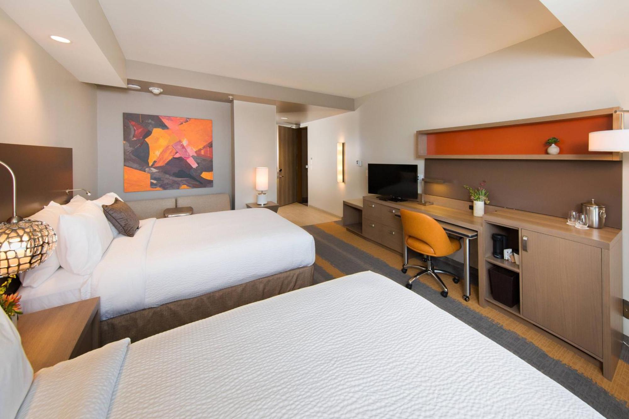 Courtyard By Marriott Phoenix Downtown Экстерьер фото