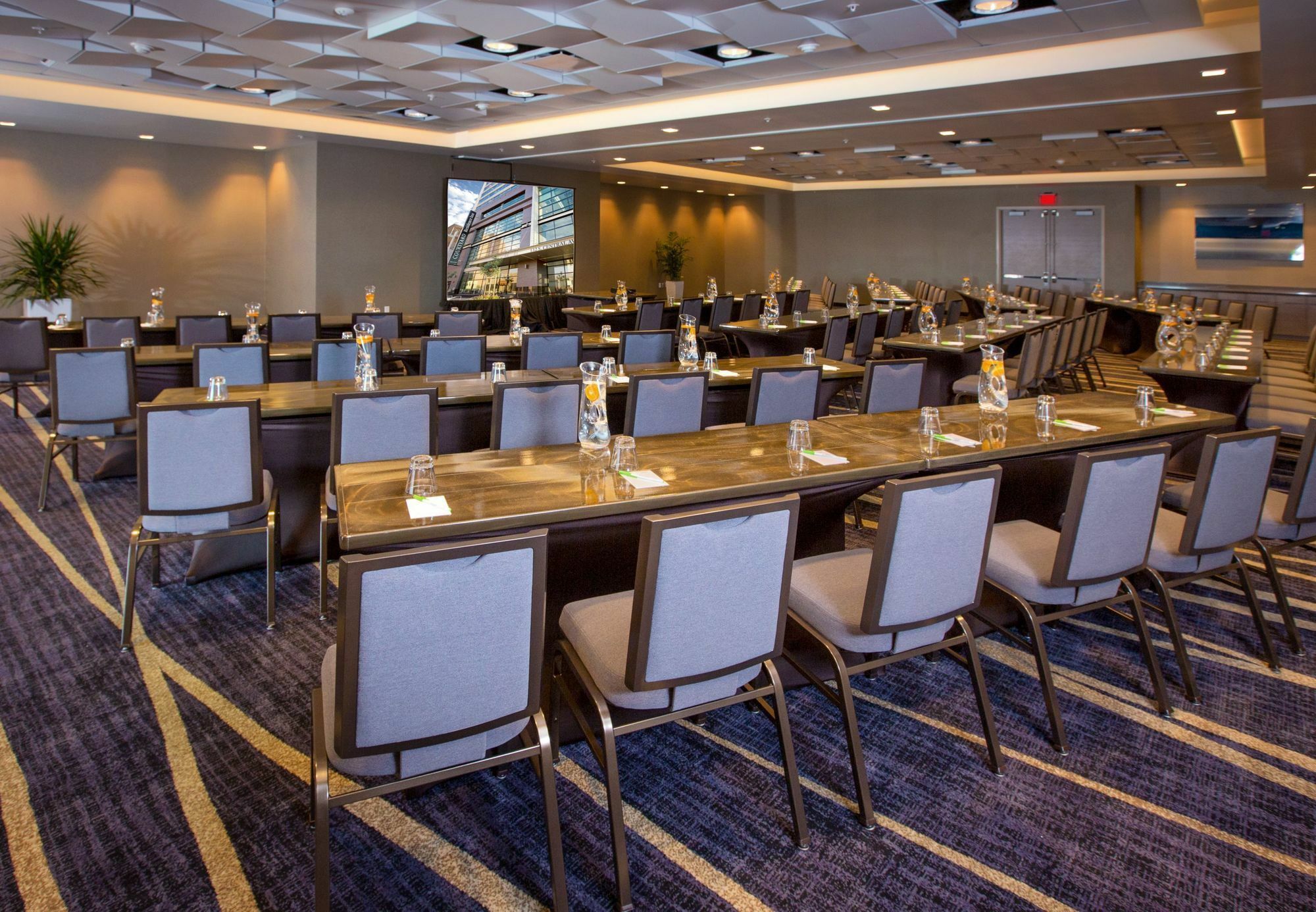 Courtyard By Marriott Phoenix Downtown Экстерьер фото